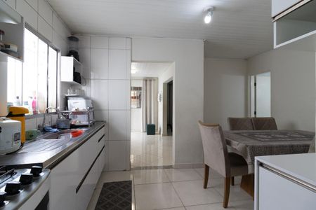 Casa à venda com 300m², 3 quartos e 2 vagasCozinha