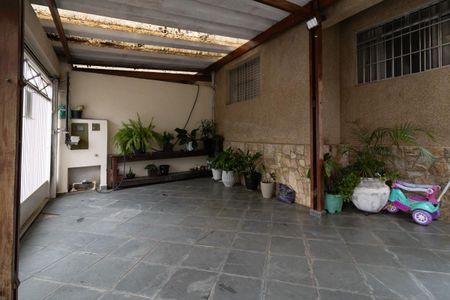 Casa à venda com 300m², 3 quartos e 2 vagasGaragem