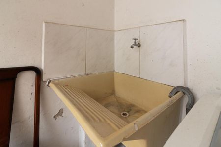 Casa à venda com 300m², 3 quartos e 2 vagasÁrea de Serviço