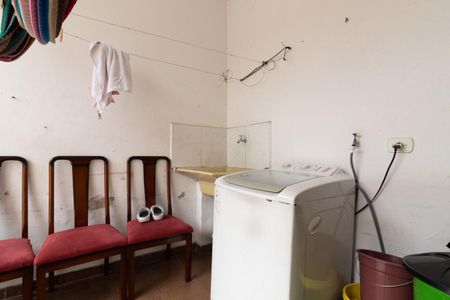 Casa à venda com 300m², 3 quartos e 2 vagasÁrea de Serviço