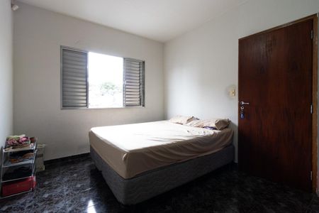 Casa à venda com 300m², 3 quartos e 2 vagasQuarto 2