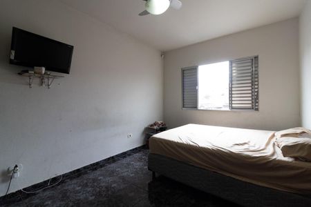 Casa à venda com 300m², 3 quartos e 2 vagasQuarto 2