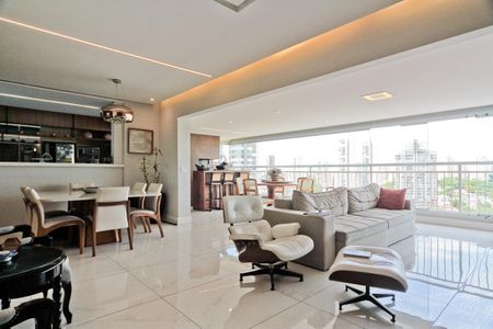 Apartamento à venda com 125m², 3 quartos e 2 vagas Apartamento à venda com 125m², 3 quartos e 2 vagasSala