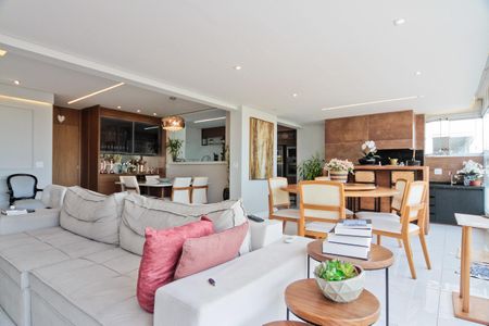 Sala de apartamento à venda com 3 quartos, 125m² em Santa Teresinha, São Paulo