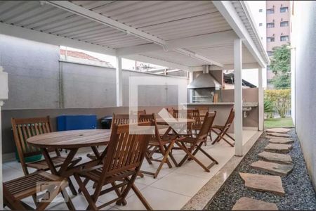 Apartamento à venda com 125m², 3 quartos e 2 vagas Apartamento à venda com 125m², 3 quartos e 2 vagasÁrea comum - Churrasqueira