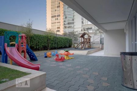 Apartamento à venda com 125m², 3 quartos e 2 vagas Apartamento à venda com 125m², 3 quartos e 2 vagasÁrea comum - Playground