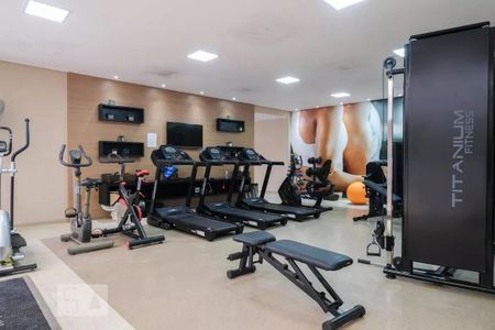 Apartamento à venda com 125m², 3 quartos e 2 vagas Apartamento à venda com 125m², 3 quartos e 2 vagasÁrea comum - Academia