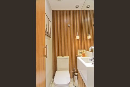 Apartamento à venda com 125m², 3 quartos e 2 vagas Apartamento à venda com 125m², 3 quartos e 2 vagasLavabo