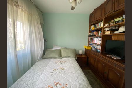 Apartamento à venda com 106m², 3 quartos e 2 vagas Apartamento à venda com 106m², 3 quartos e 2 vagasQuarto 1