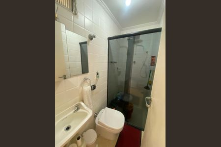 Apartamento à venda com 106m², 3 quartos e 2 vagas Apartamento à venda com 106m², 3 quartos e 2 vagasBanheiro 2