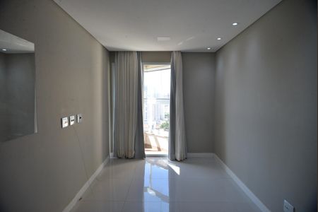 Sala de apartamento à venda com 2 quartos, 60m² em Casa Branca, Santo André