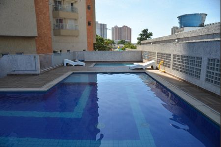 Apartamento à venda com 60m², 2 quartos e 1 vagaÁrea comum - Piscina