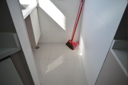 Apartamento à venda com 60m², 2 quartos e 1 vagaÁrea de Serviço