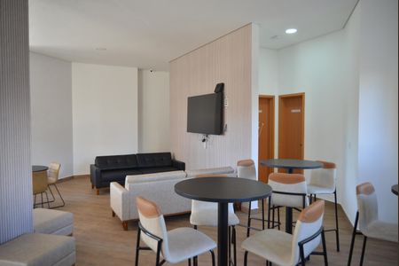 Apartamento à venda com 60m², 2 quartos e 1 vagaÁrea comum - Salão de festas