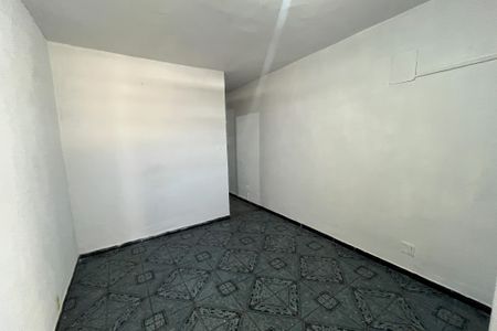 Sala de casa de condomínio para alugar com 1 quarto, 60m² em Moneró, Rio de Janeiro