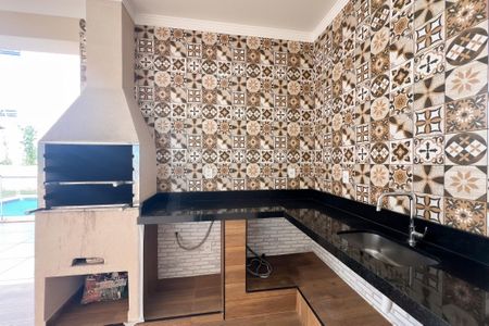 Casa de condomínio para alugar com 285m², 3 quartos e 5 vagas