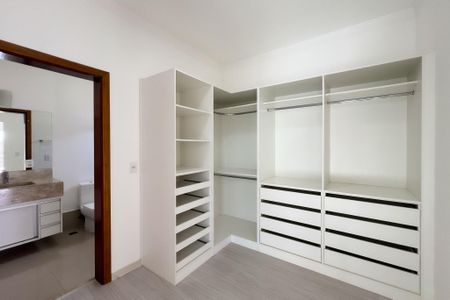 Casa de condomínio para alugar com 285m², 3 quartos e 5 vagas