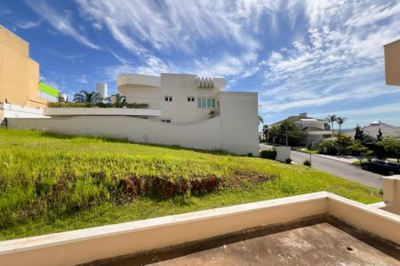 Casa de condomínio para alugar com 285m², 3 quartos e 5 vagas