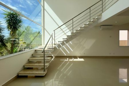 Casa de condomínio para alugar com 285m², 3 quartos e 5 vagas