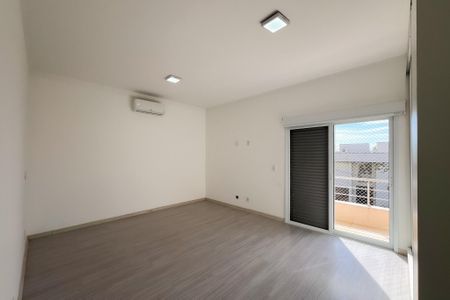 Casa de condomínio para alugar com 285m², 3 quartos e 5 vagas