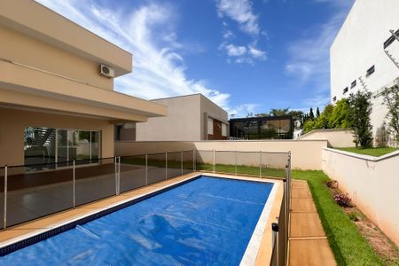 Casa de condomínio para alugar com 285m², 3 quartos e 5 vagas