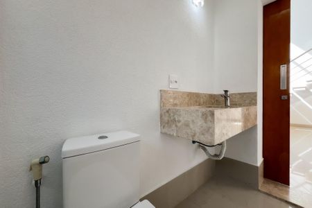 Casa de condomínio para alugar com 285m², 3 quartos e 5 vagas