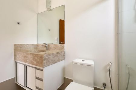 Casa de condomínio para alugar com 285m², 3 quartos e 5 vagas