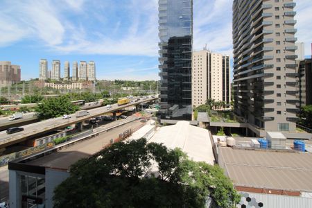 Vista de kitnet/studio para alugar com 1 quarto, 24m² em Vila Olímpia, São Paulo