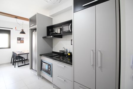 Studio para alugar com 24m², 1 quarto e sem vaga Studio para alugar com 24m², 1 quarto e sem vagaCozinha