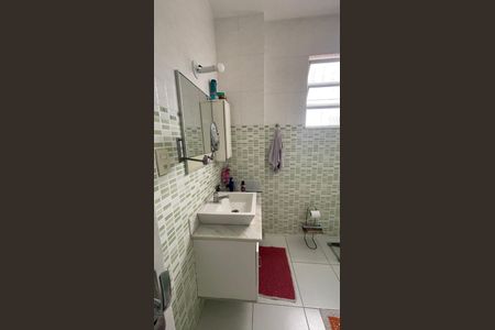 Apartamento à venda com 76m², 3 quartos e 1 vaga Apartamento à venda com 76m², 3 quartos e 1 vagaBanheiro Social