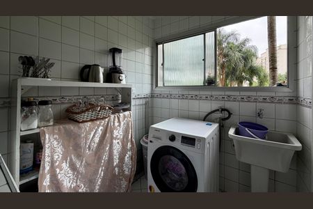 Apartamento à venda com 68m², 3 quartos e 1 vagaÁrea de Serviço