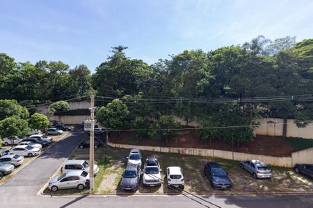 Vista de apartamento à venda com 3 quartos, 74m² em Umuarama, Osasco