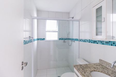 Apartamento à venda com 74m², 3 quartos e 1 vagaBanheiro 