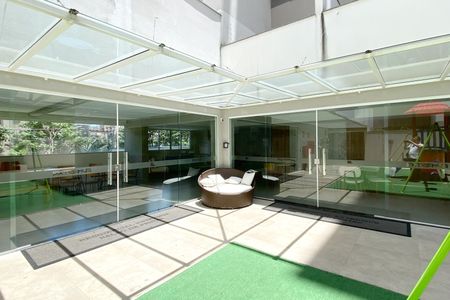 Apartamento para alugar com 55m², 2 quartos e 2 vagasÁrea comum - Pátio Salão de festas