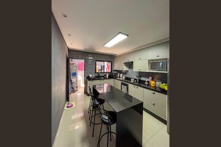 Casa à venda com 124m², 3 quartos e 3 vagasCozinha