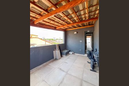 Casa à venda com 124m², 3 quartos e 3 vagasVaranda 2
