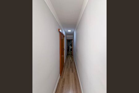 Casa à venda com 124m², 3 quartos e 3 vagasCorredor