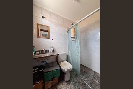 Apartamento à venda com 129m², 3 quartos e 3 vagasBanheiro Quarto 2