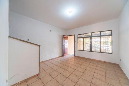 Sala de casa para alugar com 2 quartos, 120m² em Jardim Stella, Santo André