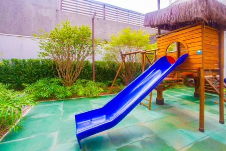 Apartamento à venda com 70m², 2 quartos e 1 vaga Apartamento à venda com 70m², 2 quartos e 1 vagaParque infantil