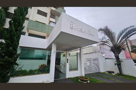 Apartamento para alugar com 132m², 3 quartos e 3 vagas Apartamento para alugar com 132m², 3 quartos e 3 vagasFachada e portaria