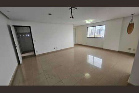 Sala de apartamento para alugar com 3 quartos, 132m² em Setor Bela Vista, Goiânia