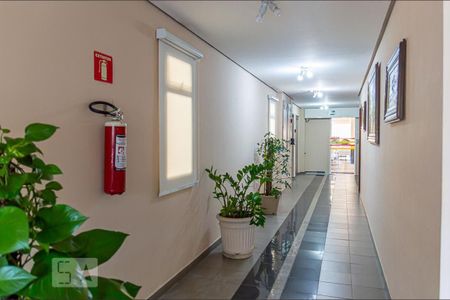 Apartamento para alugar com 75m², 2 quartos e 1 vagaÁrea comum - Hall