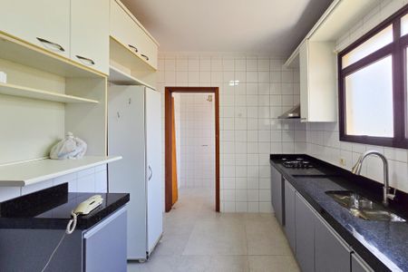 Apartamento para alugar com 75m², 2 quartos e 1 vagaCozinha