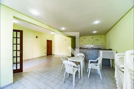 Apartamento para alugar com 75m², 2 quartos e 1 vagaÁrea comum - Salão de festas