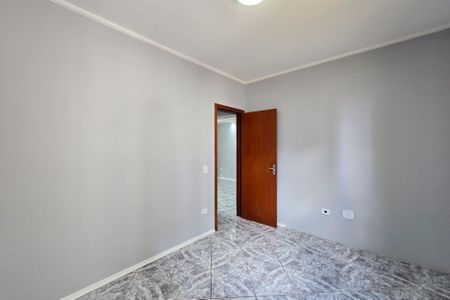 Apartamento para alugar com 75m², 2 quartos e 1 vagaQuarto 