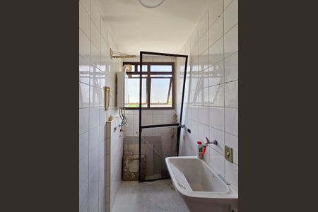 Apartamento para alugar com 75m², 2 quartos e 1 vagaÁrea de Serviço