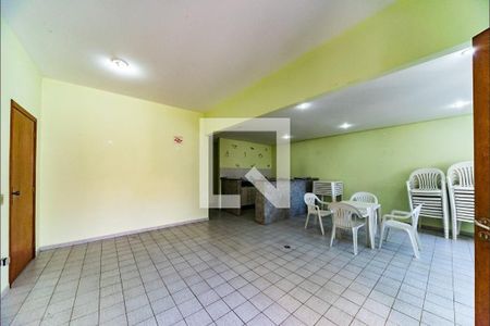 Apartamento para alugar com 75m², 2 quartos e 1 vagaÁrea comum - Salão de festas
