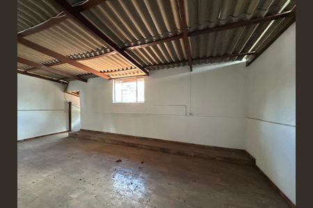 Casa para alugar com 280m², 5 quartos e 2 vagasSótão 