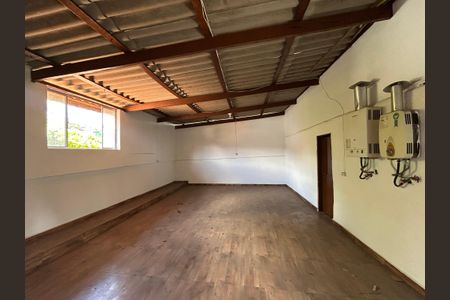 Casa para alugar com 280m², 5 quartos e 2 vagasSótão 